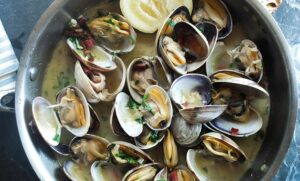 How does protein become a muscle? A dish of fish mussels