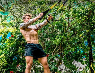 The 4 Good Form Principles I Use To Build Lean Muscle With a TRX Suspension Trainer